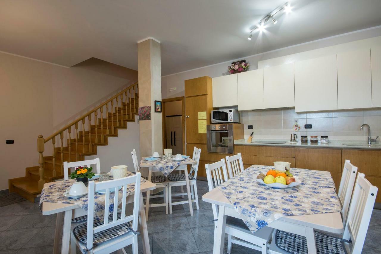 Agliana Bed & Breakfast Profumo D'Estate מראה חיצוני תמונה