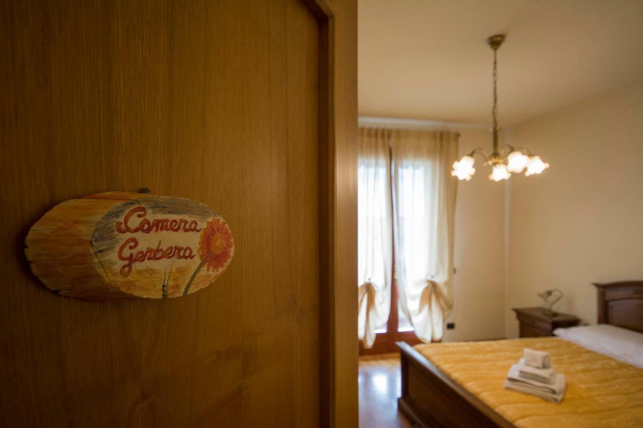 Agliana Bed & Breakfast Profumo D'Estate מראה חיצוני תמונה