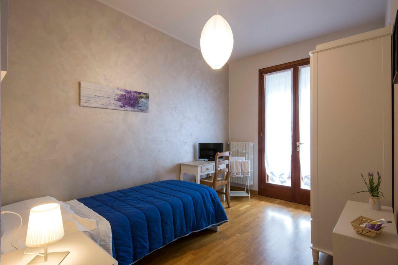 Agliana Bed & Breakfast Profumo D'Estate מראה חיצוני תמונה
