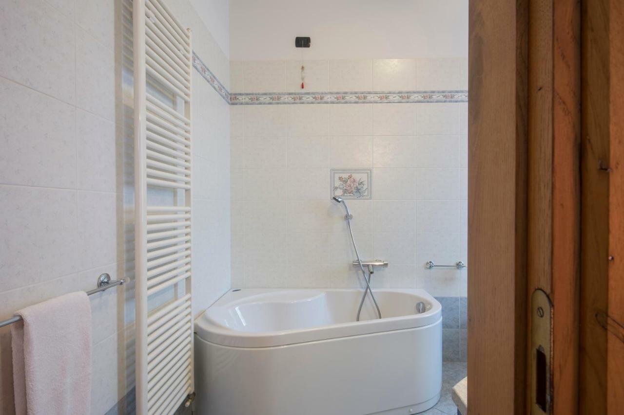 Agliana Bed & Breakfast Profumo D'Estate מראה חיצוני תמונה