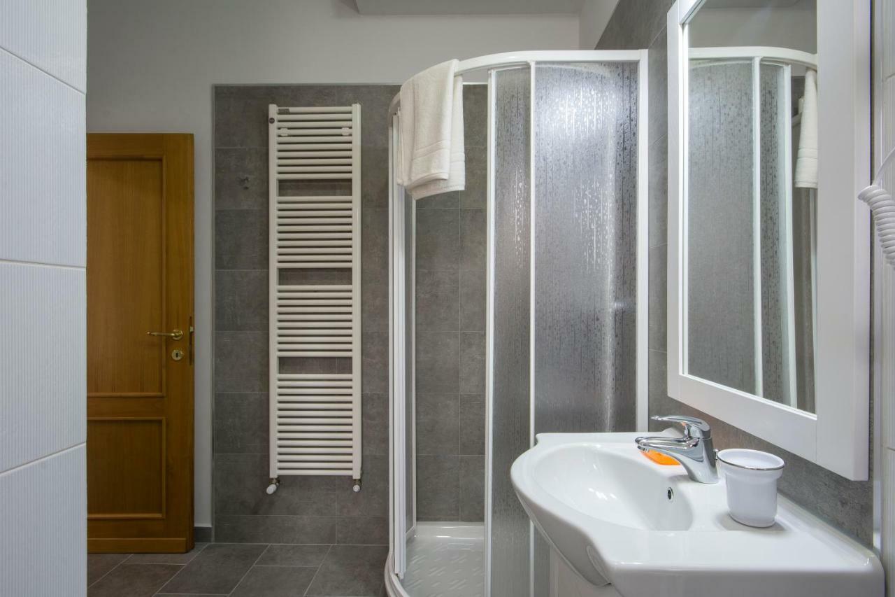 Agliana Bed & Breakfast Profumo D'Estate מראה חיצוני תמונה