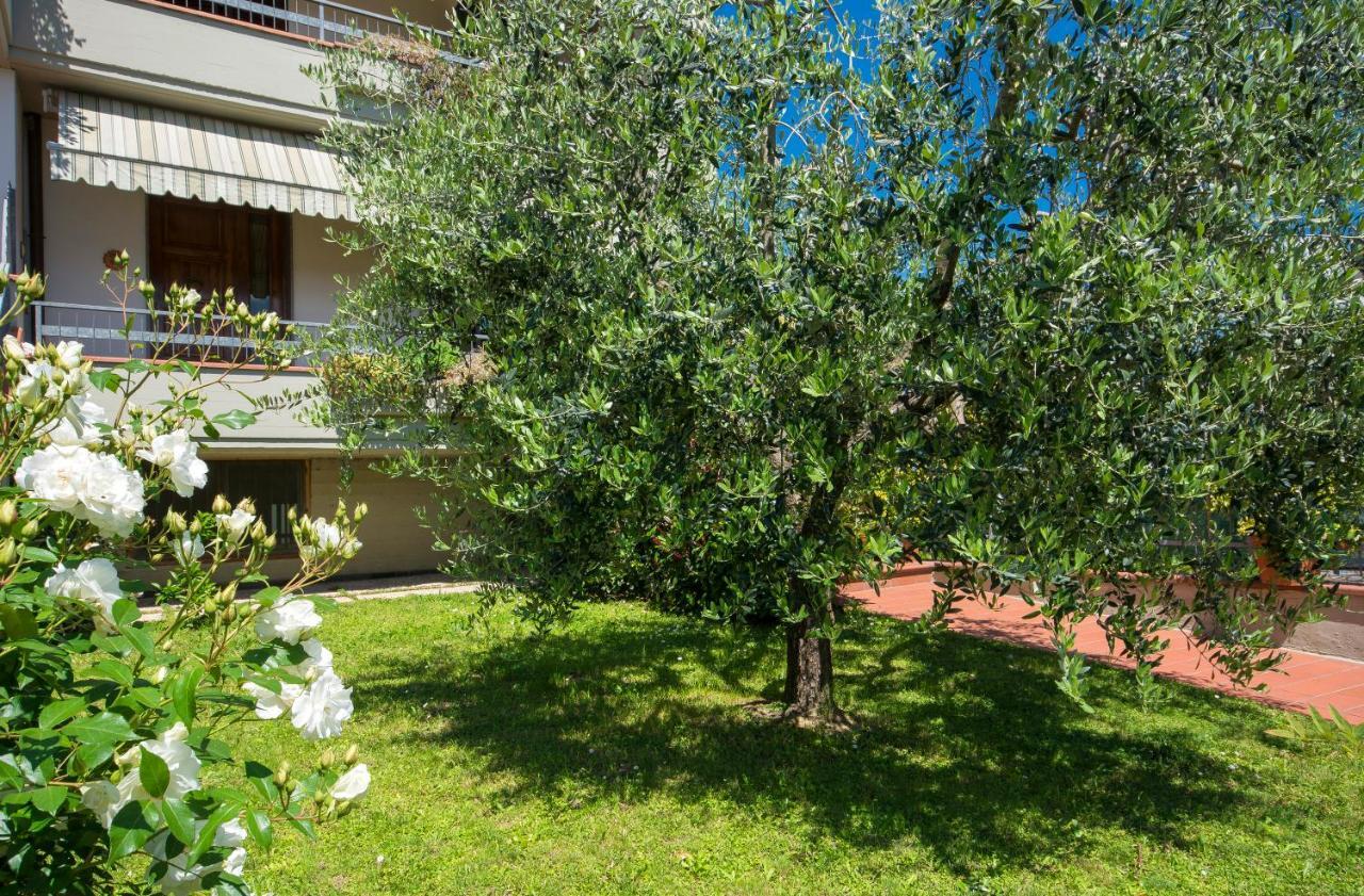 Agliana Bed & Breakfast Profumo D'Estate מראה חיצוני תמונה